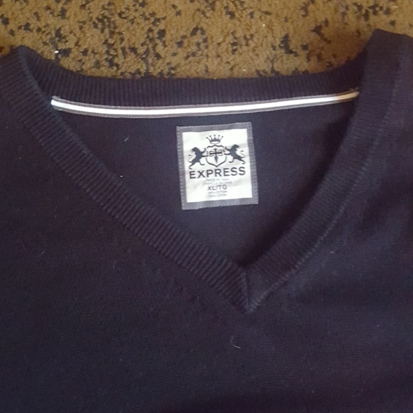 Lot of 4 LIKE NEW Men's Express V-Neck Sweaters XL - Picture 5 of 5